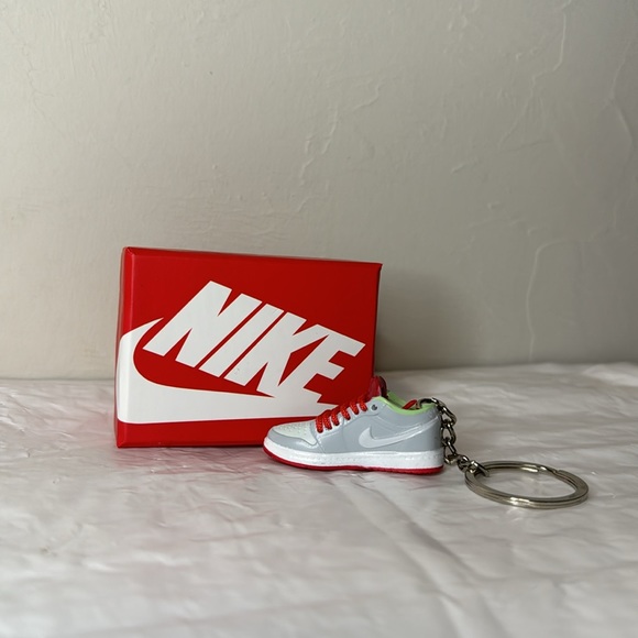 NIB Style Keychain - Picture 3 of 3